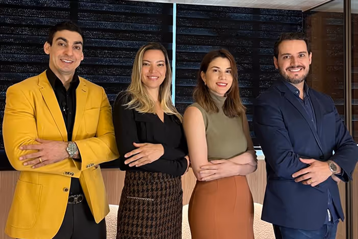 Equipe médica do IBES reunida